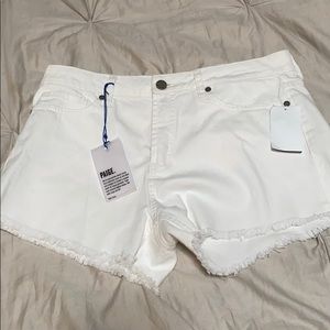 White Paige short